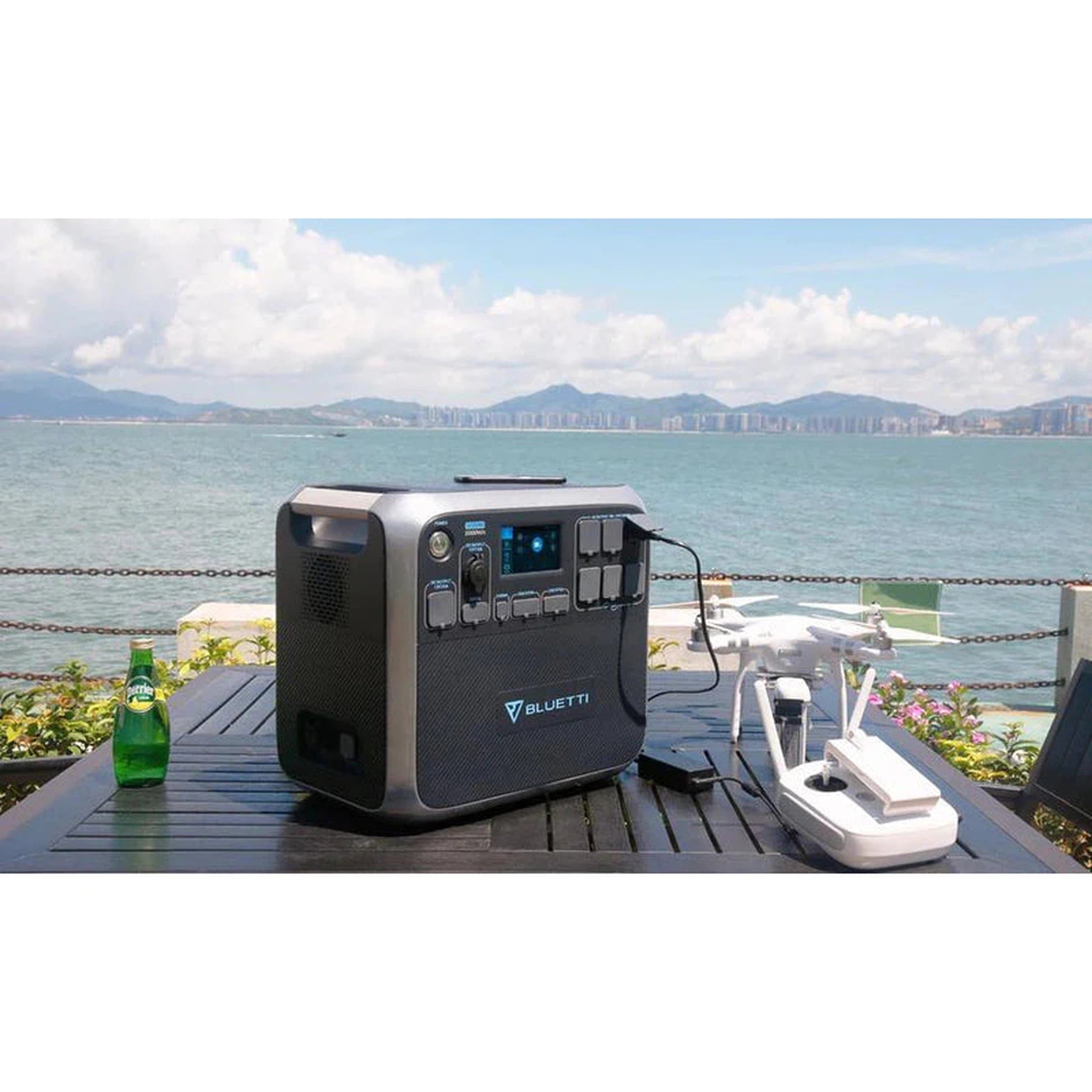 BLUETTI Solar Generator Kit | AC200P + 3*PV120