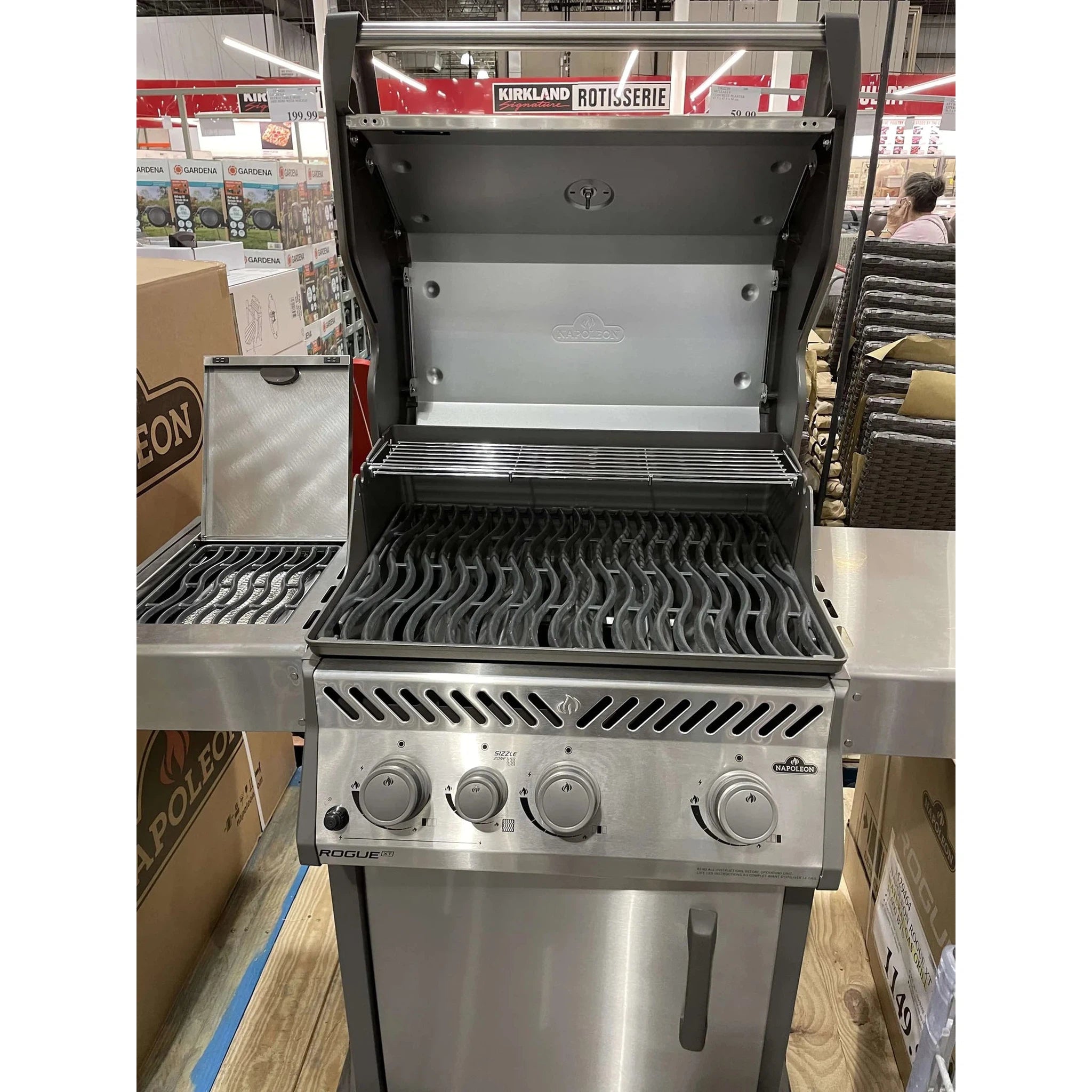 Napoleon Rogue XT 425 SIB Freestanding Gas Grill with Infrared Side Burner