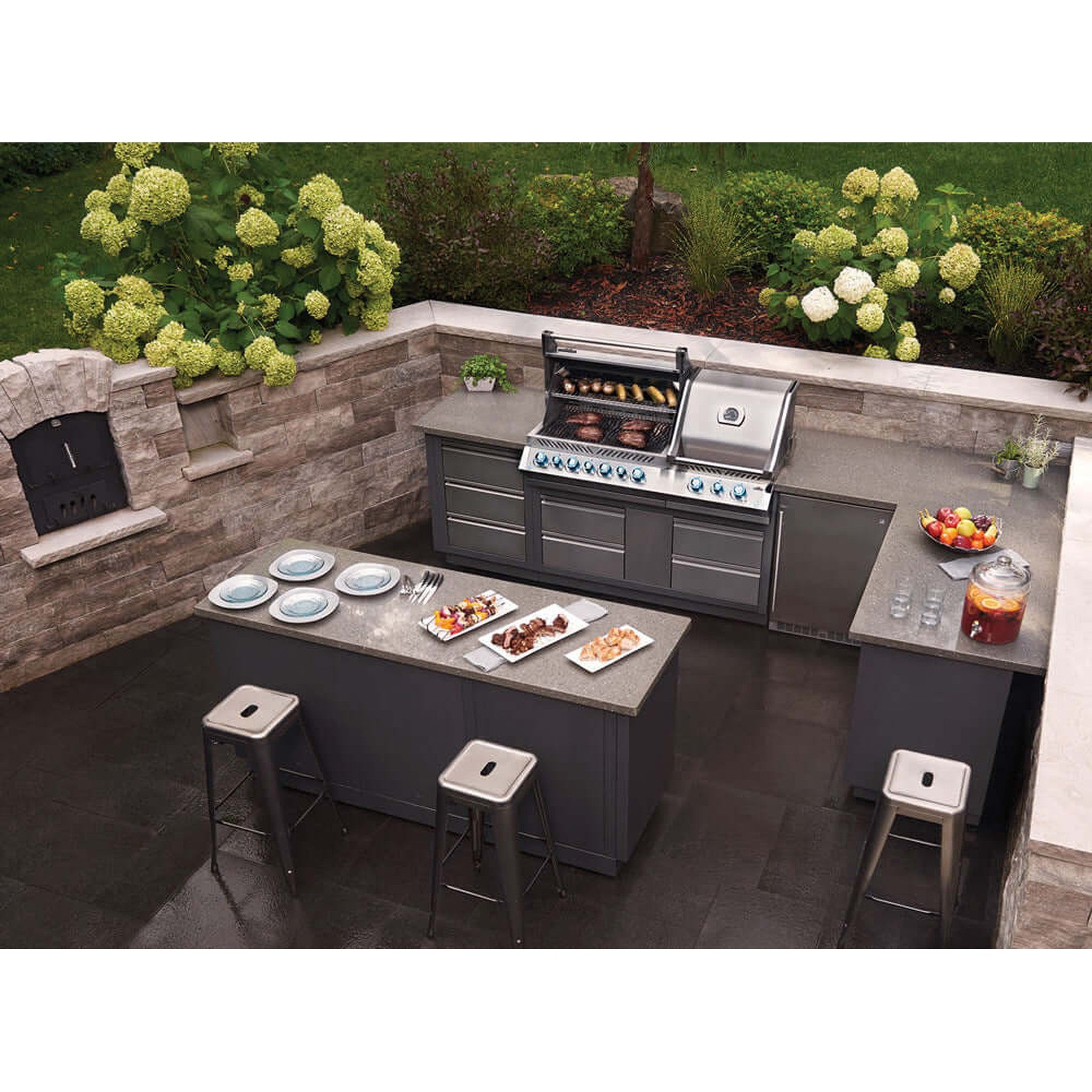 Napoleon Built-in Prestige PRO™ 825 Gas Grill Head with Infrared Bottom and Rear Burner, Stainless Steel