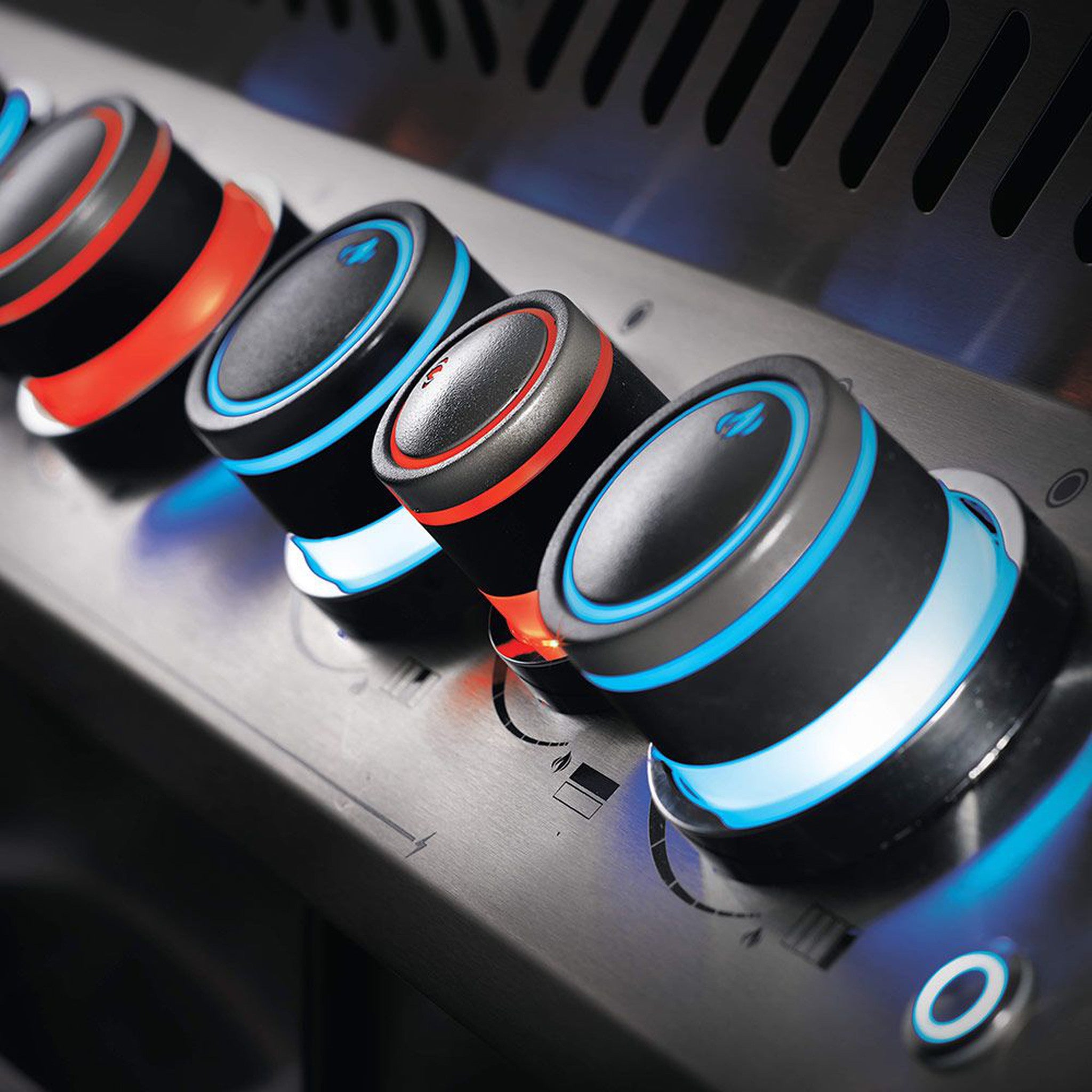 Napoleon Prestige® 665 Gas Grill with Infrared Side and Rear Burner, Stainless Steel