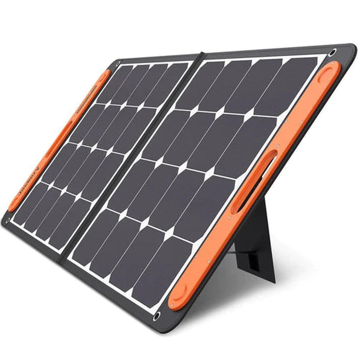 Jackery Solar Generator 1500 (Jackery 1500 + 4 X SolarSaga 100W)